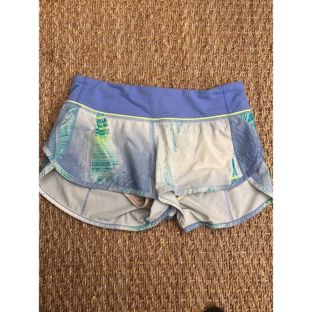 Lululemon speedup shorts Sz 4